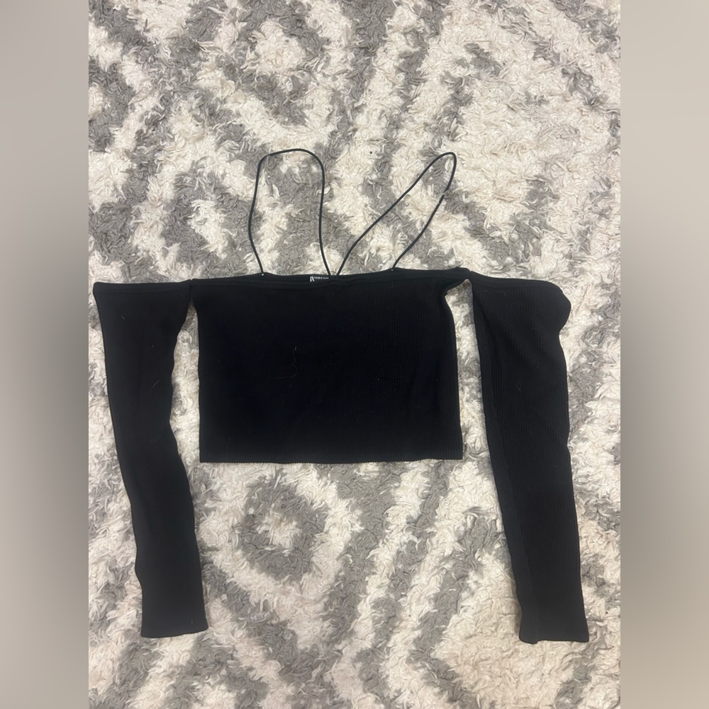 Zara Black Off-Shoulder Crop Top